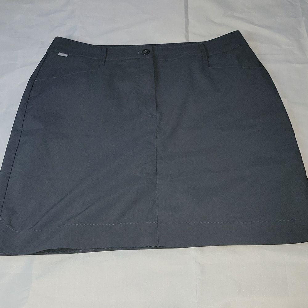 NIVO Golf Skort